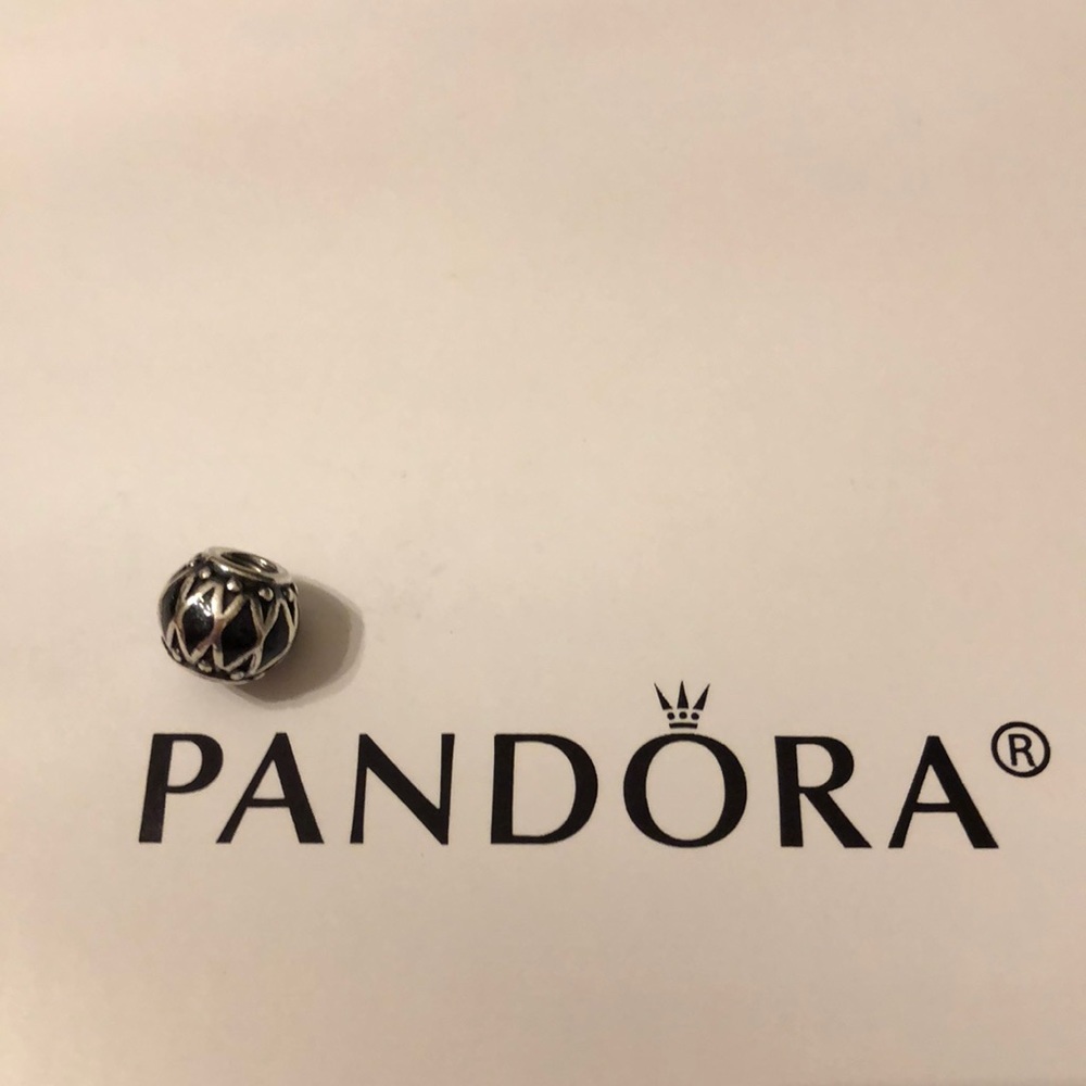 Pandora Retired Life’s Rhythm Charm
